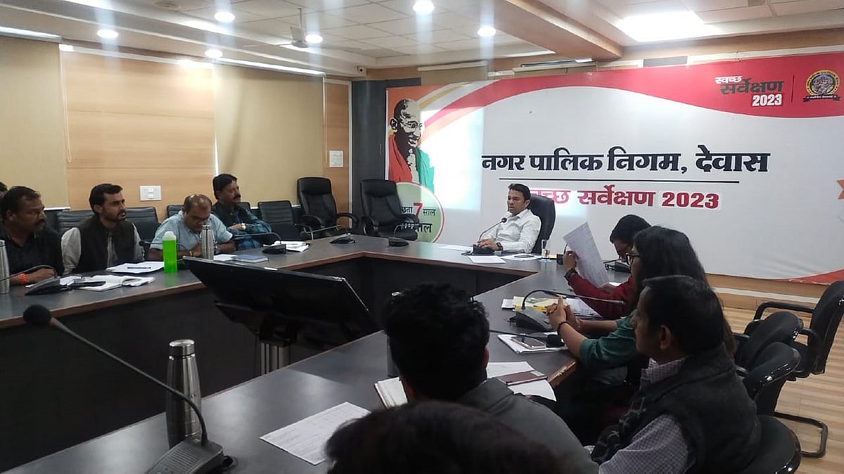 Swachhata Survekshan 2023: Municipal commissioner reviews preparation - Vimarsana News