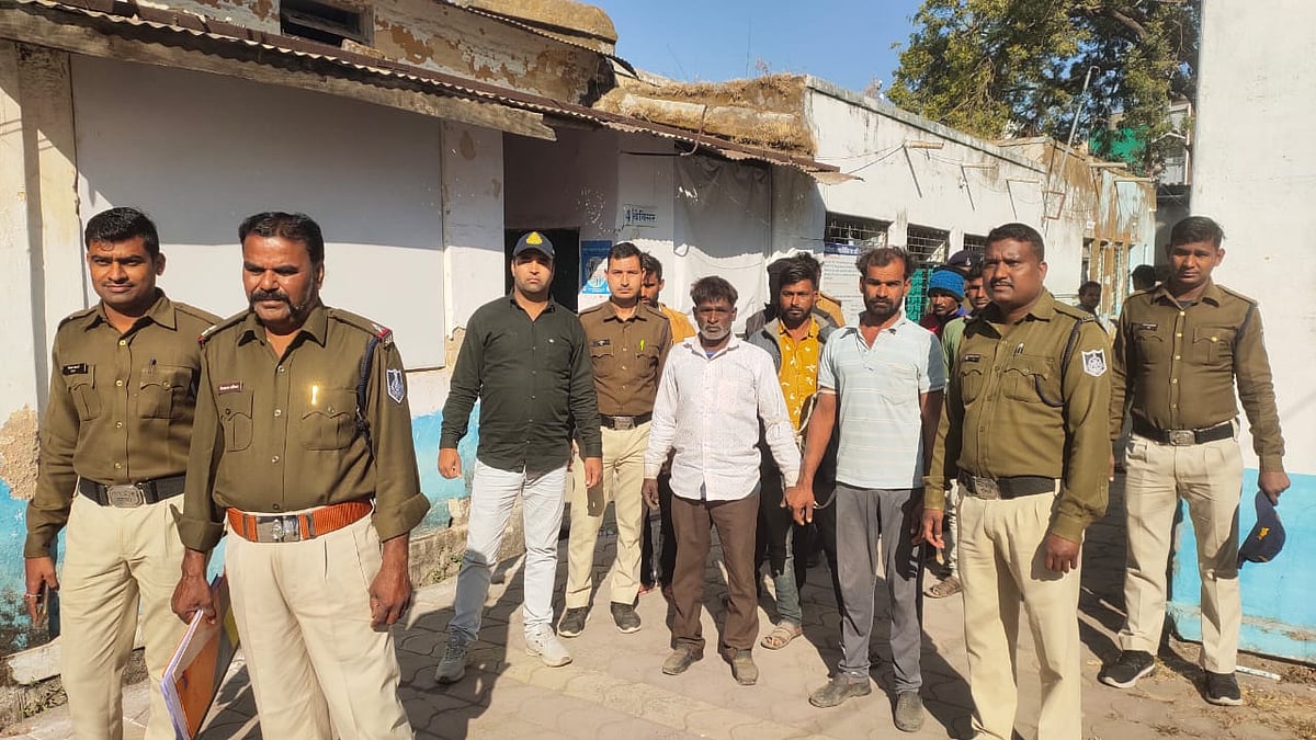 Madhya Pradesh: 8 accused of assault on woman paraded in Alot - Vimarsana News