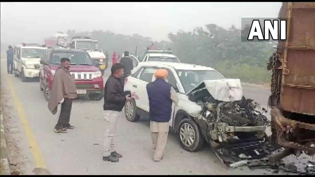 Haryana: 7-8 vehicles collided with each other due to fog in Yamunanagar - Vimarsana News