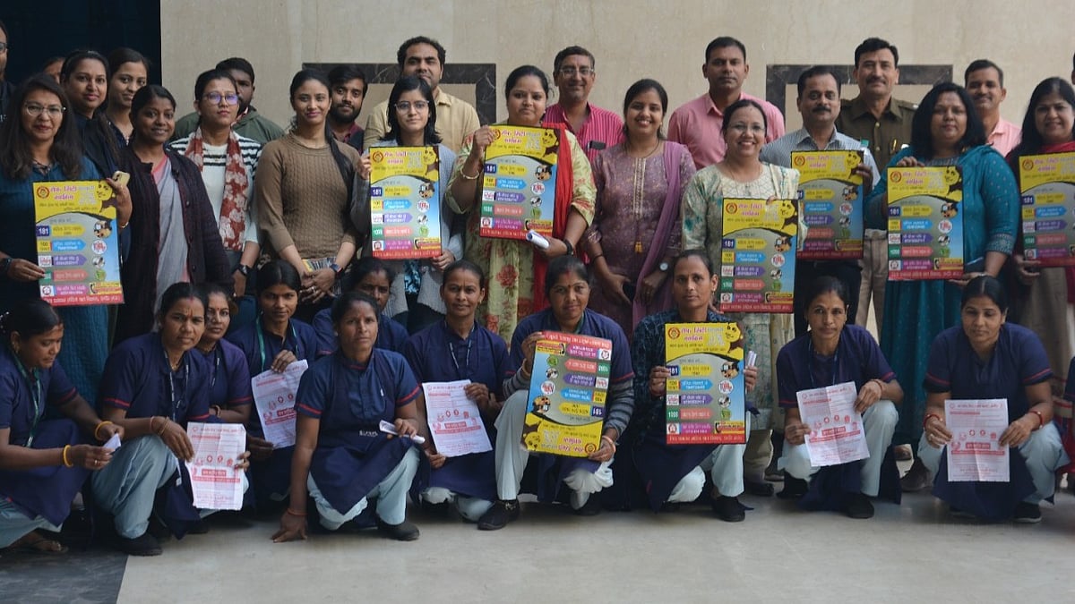 Indore: Having courage is more important than strength, says director ...