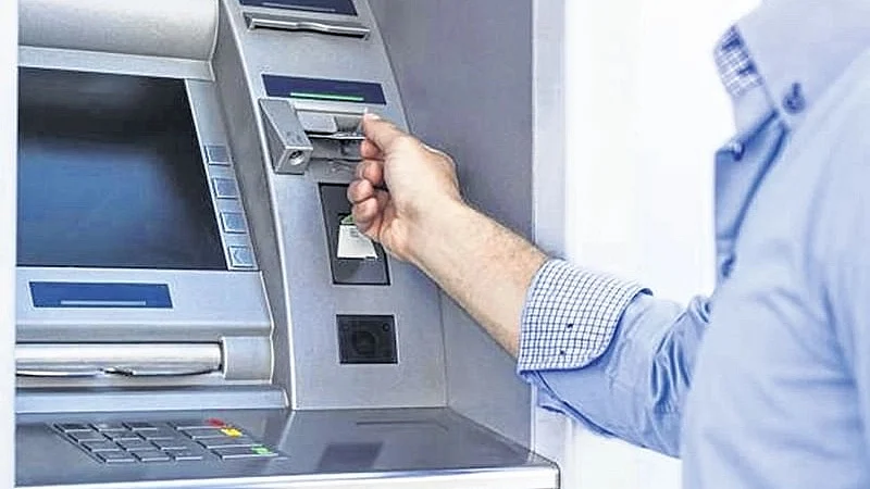 Thane: Three held for breaking into ATM in Ulhasnagar