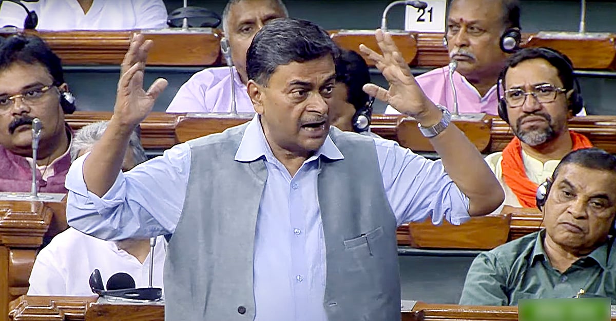 Chhapra locals told me nearly 200 have died due to spurious liquor: Union Minister RK Singh - Vimarsana News