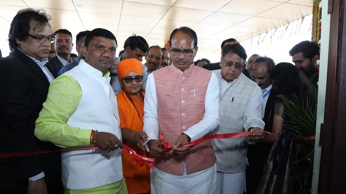 Madhya Pradesh: Chief Minister Shivraj Singh Chouhan inaugurates Hitech Panchkarma Super Specialty and Wellness Center in Bhopal - Vimarsana News