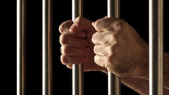 Mumbai: Man gets 5-year rigorous imprisonment for kissing and groping minor - Vimarsana News