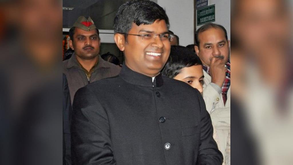 Santosh Kumar Yadav appointed as NHAI Chief, Subhasish Panda to be DDA