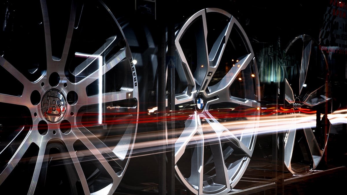 Auto Expo 2023: Wheels India rolls out flow form technology equipped in cast alloy wheel - Vimarsana News