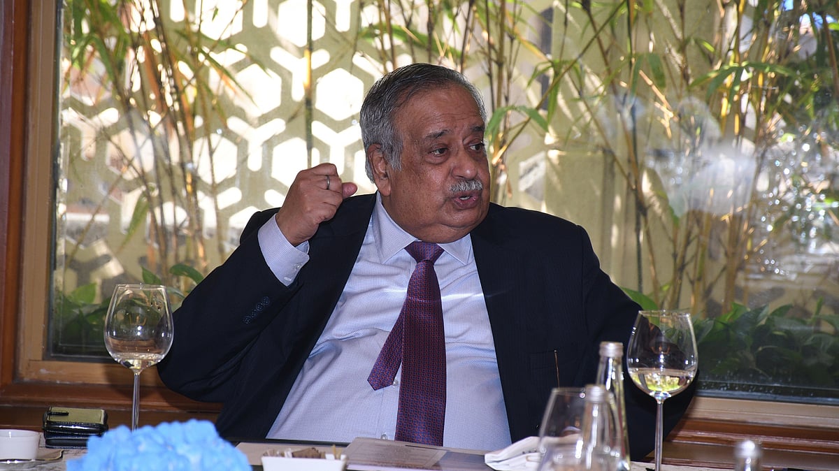 Former SEBI chief launches new index with 30 midcap stocks - Vimarsana News