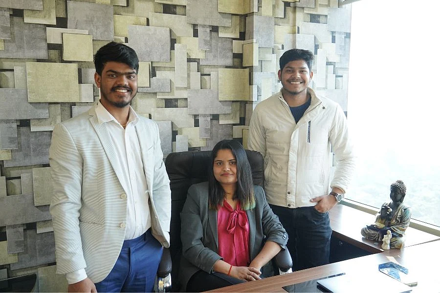 article-image