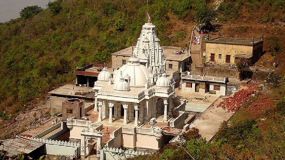In big victory for Jains, Centre stays all tourism activities at Sammed Shikharji - Vimarsana News