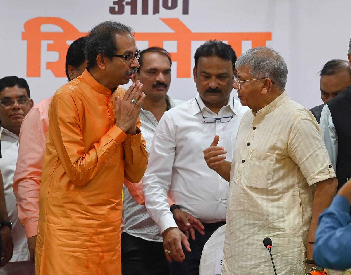 Mumbai: Shiv Sena (UBT) announces alliance with Prakash Ambedkar's Vanchit Bahujan Aghadi for upcoming BMC polls