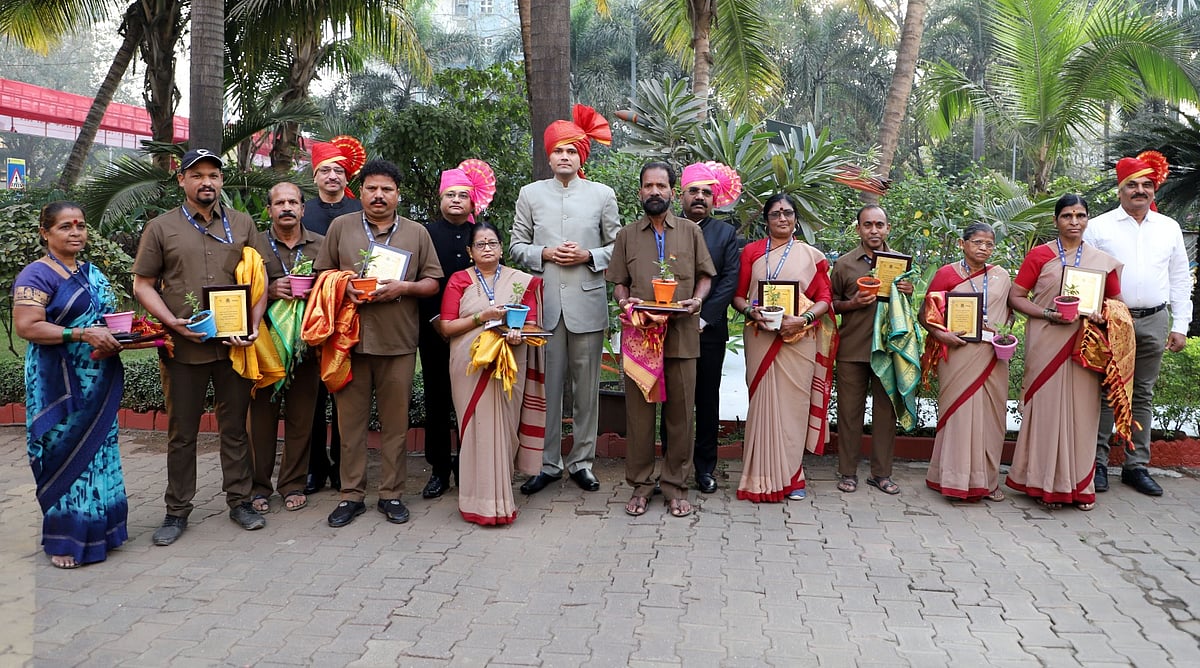 Madhya Pradesh: Citizens' Coop Bank celebrates R-Day - Vimarsana News