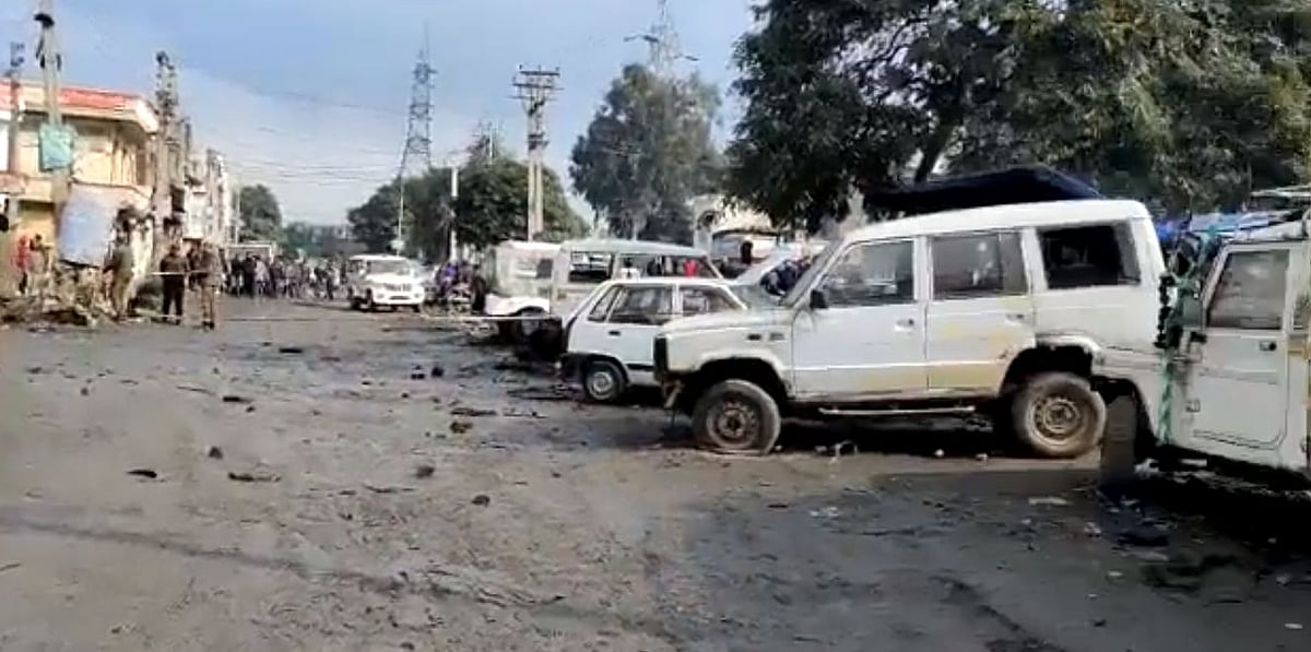 WATCH: 7 injured in twin explosion in Jammu's Narwal area; visuals after blast surface - Vimarsana News
