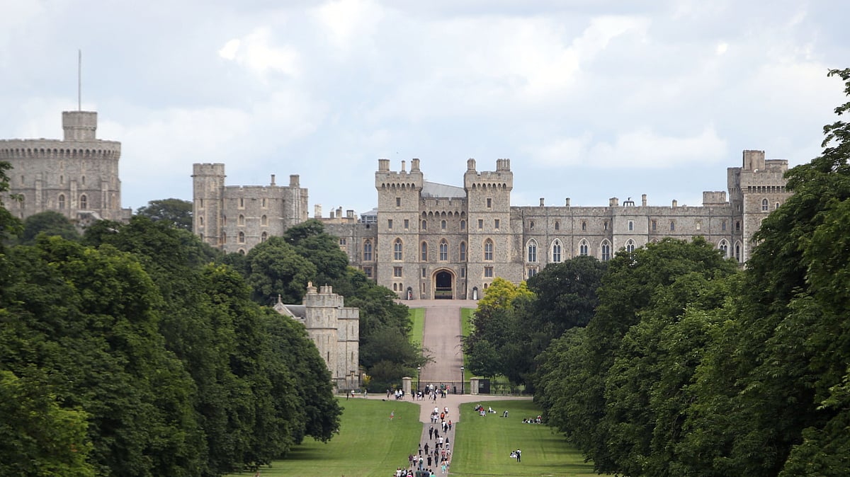 Sikh family threatens to sue UK government after claiming racial discrimination at Windsor Castle - Vimarsana News