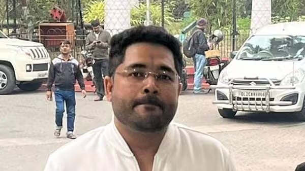 West Bengal: TMC youth wing leader Kuntal Ghosh arrested in school recruitment scam - Vimarsana News