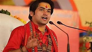 Bhopal: Dhirendra Shastri to display strength at girls' mass wedding ceremony - Vimarsana News