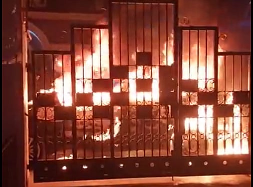 ON CAMERA: Hotel staff set ablaze Army officer's car in Lucknow's Gomti Nagar after he complains about loud music; visuals surface - Vimarsana News