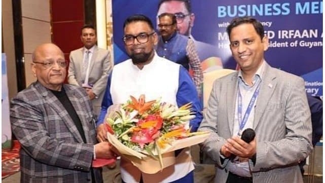 Indore: Business meet held in presence of Guyana President Mohamed Irfaan Ali - Vimarsana News