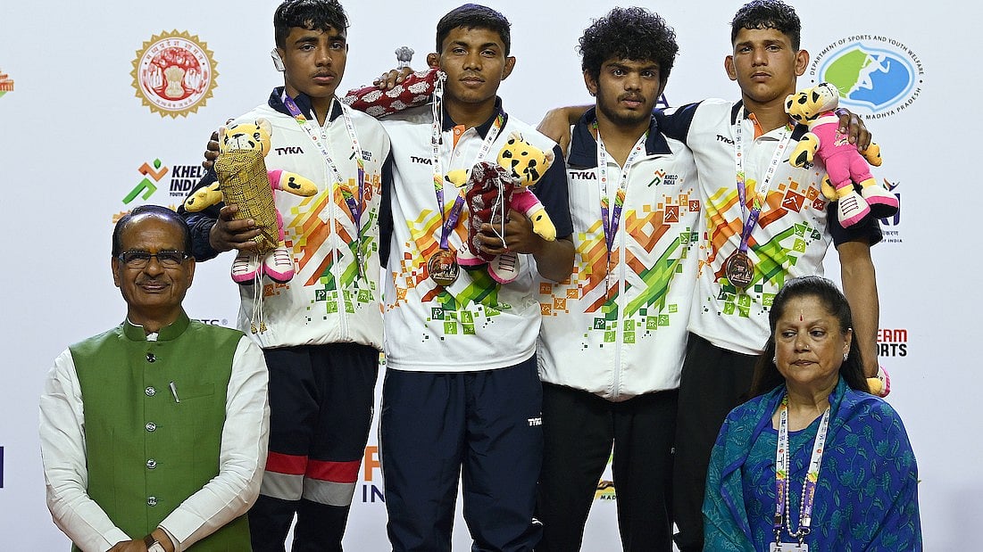 Khelo India 2022: Maharashtra cross 100-medal mark as swimmer Apeksha Fernandes sinks record in the pool - Vimarsana News