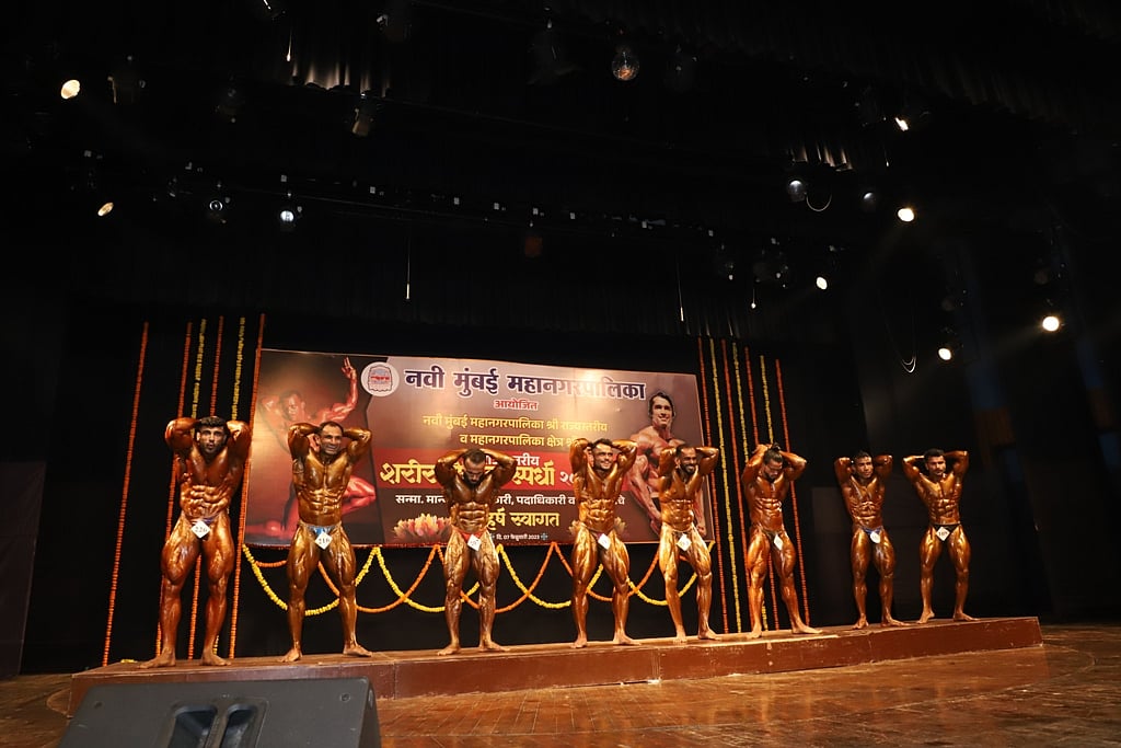 Navi Mumbai Russell Dibreto wins NMMC State Level bodybuilding contest