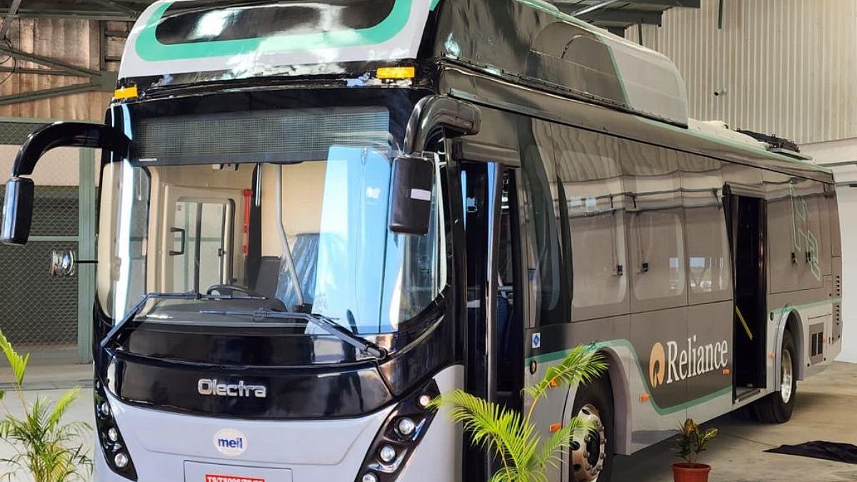 Olectra in partnership with Reliance unveils Hydrogen bus; to ply on Indian roads soon - Vimarsana News