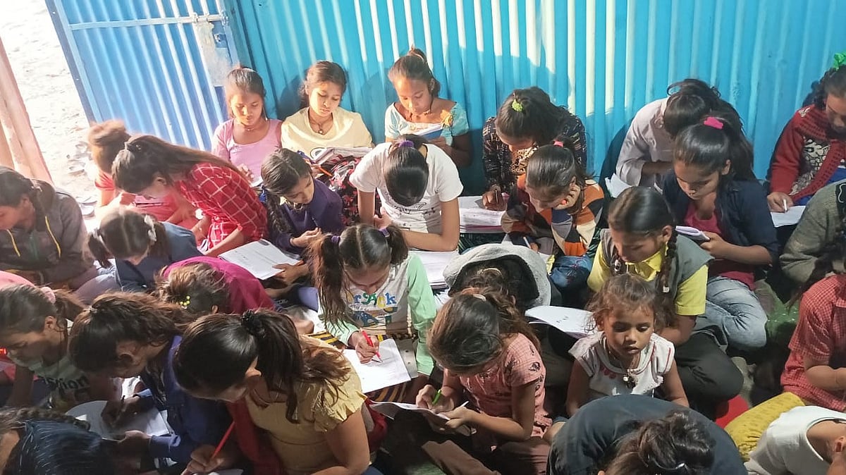 Indore: To educate girls Childline starts 'Peer Tutors Programme' - Vimarsana News