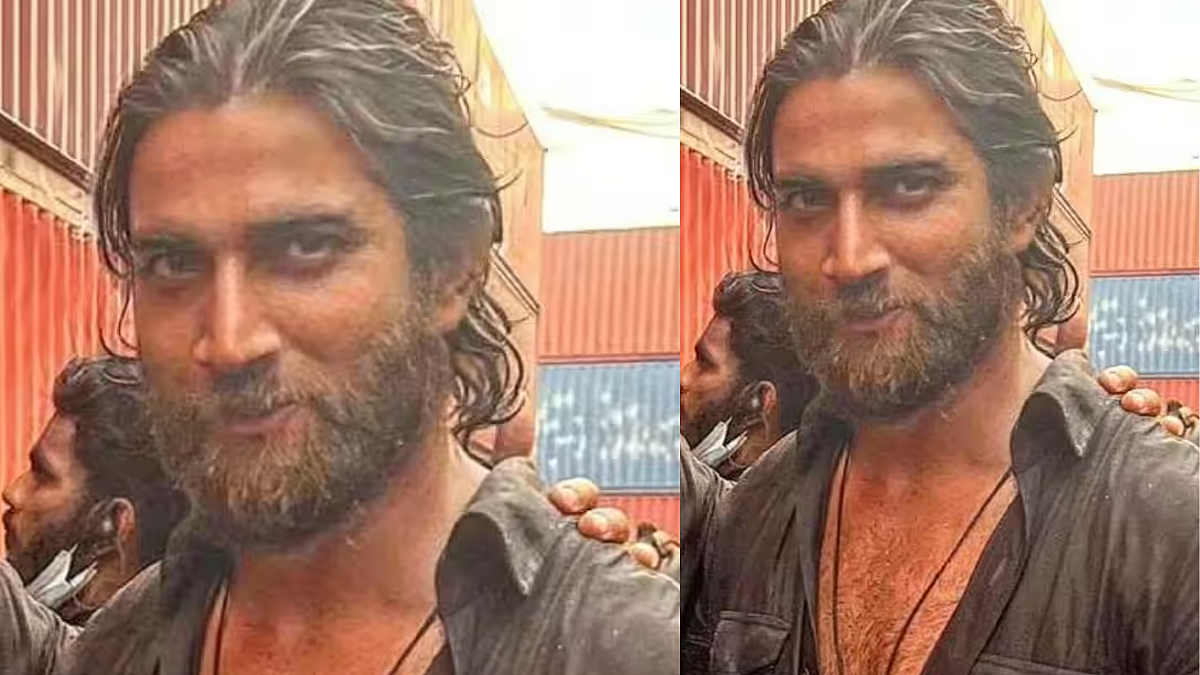 Wait! That's not Sushant Singh Rajput but Hrithik Roshan's stuntman Mansoor; SSR fans get emotional after pic goes viral Wait! That's not Sushant Singh Rajput but Hrithik Roshan's stuntman Mansoor; SSR fans get emotional after pic goes viral
