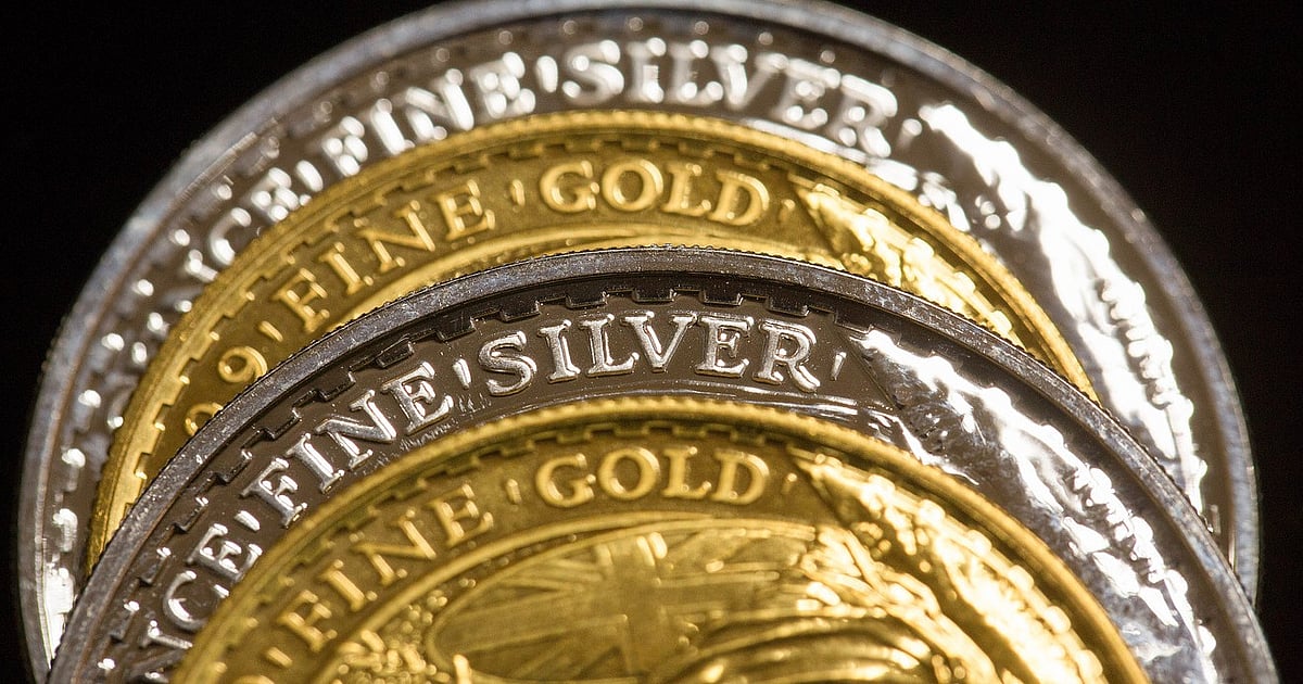 Gold Prices Fall, Silver Futures Gain On June 16; Check Prices In Mumbai, Delhi, Chennai, Kolkata - Vimarsana News