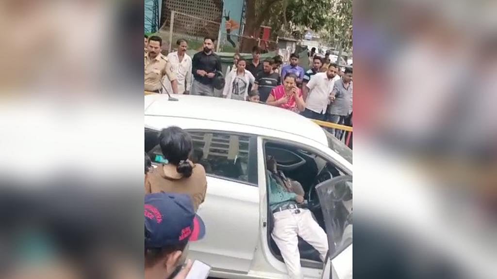 Navi Mumbai: Motorbike used to murder builder in Nerul found 1km from incident site - Vimarsana News
