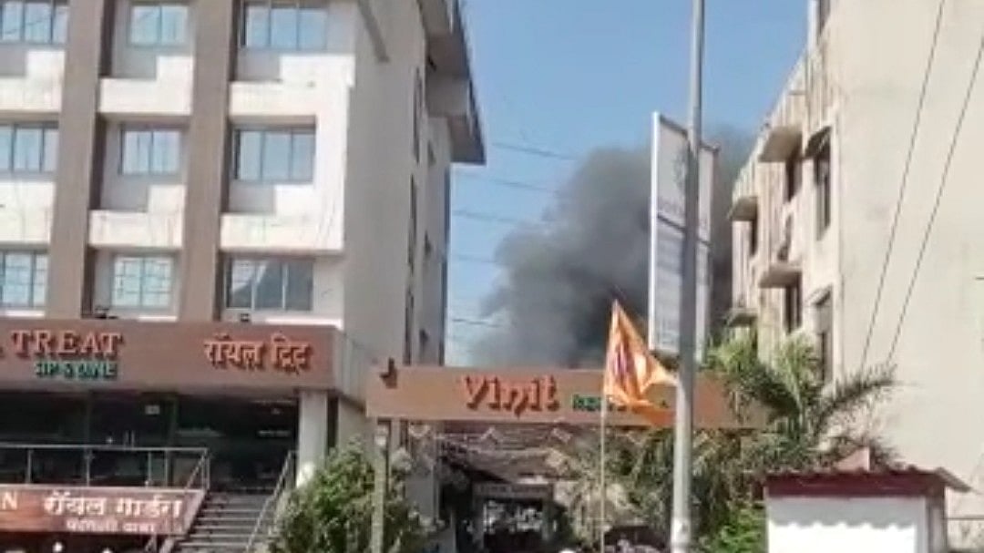 Thane: Fire in several godowns at Shilphata doused after 13 hours of efforts, no casualties reported - Vimarsana News