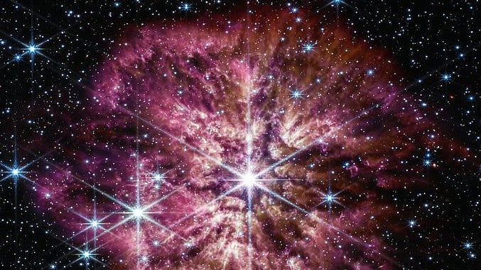 NASA shares images of Wolf-Rayet star's 'cosmic superbloom' - Vimarsana News