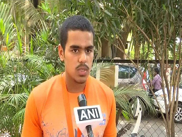 Pune's Sampanna Shelar becomes fastest Indian in under 21 group to swim across Palk Strait - Vimarsana News