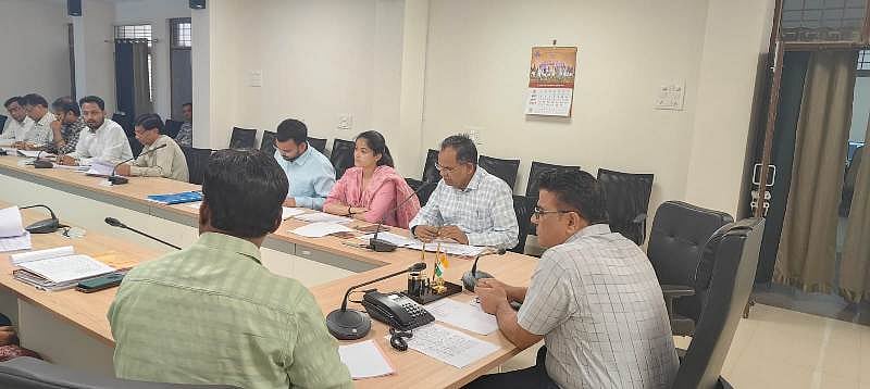 Madhya Pradesh: Finish Nal Jal Yojna work on time, says Narmadapuram commissioner - Vimarsana News