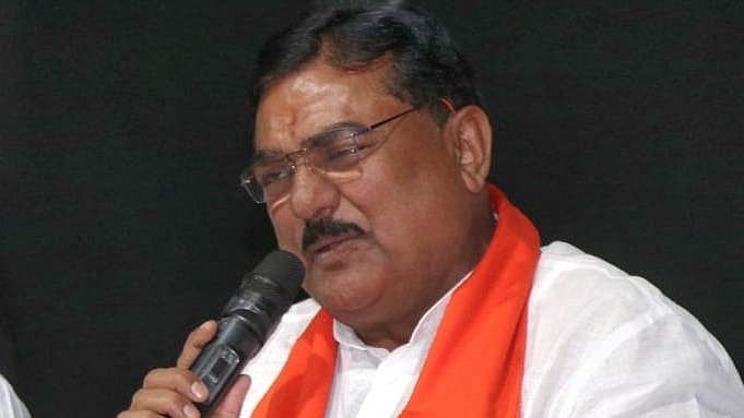 Indore: This time, fertiliser will be sold through societies & panchayats as well, says Agriculture Minister Kamal Patel - Vimarsana News