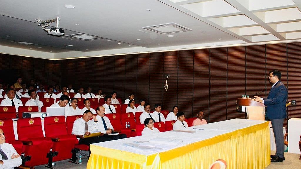 Mumbai: NCB, ATS discuss ways to curb drug menace - Vimarsana News