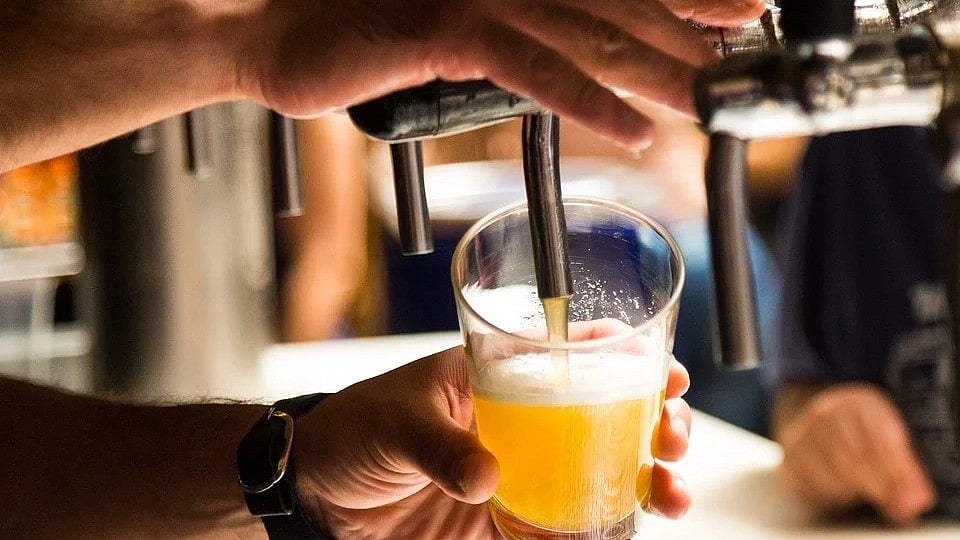 Beer, wine at office cafeterias in Gurugram allowed under new excise policy - Vimarsana News