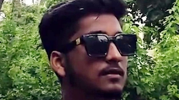 Bhopal: Pharma student jumps to death from hostel building - Vimarsana News