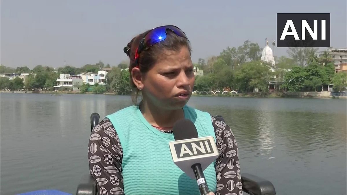 MP woman overcomes her disability to become first international medalist of Para Canoeing - Vimarsana News