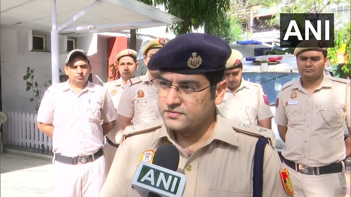 Video: Delhi Police on alert over Hanuman Jayanti celebration in Jahangirpuri - Vimarsana News
