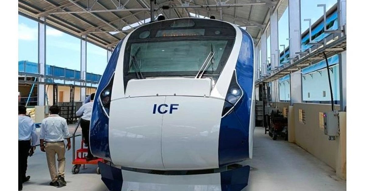 Modernising Mumbai's Commute: 238 Vande Bharat-Type Local Trains to Elevate Rail Travel Soon - Vimarsana News