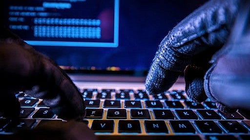 FPJ Cyber Secure: Looking for medical aid, 2 fall prey to cyber fraud - Vimarsana News