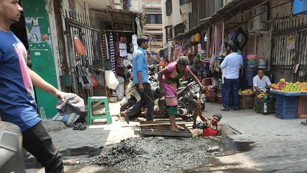 Navi Mumbai: NMMC assures completion of desilting work within a week, 90% already done - Vimarsana News