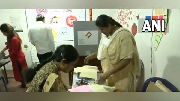 Karnataka Elections 2023: Voting begins; high stakes for BJP, Congress - Vimarsana News