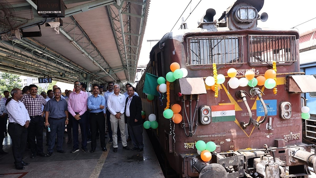 Mumbai: Bharat Gaurav Tourist Train embarks on spectacular journey, promoting domestic tourism & spiritual exploration - Vimarsana News