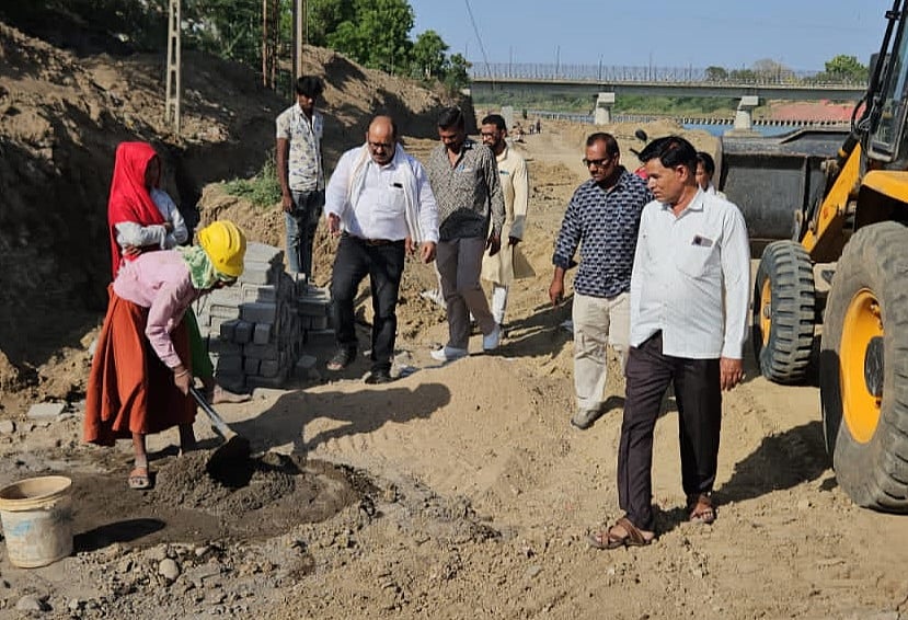 Madhya Pradesh: Congress alleges corruption in Shivna rejuvenation - Vimarsana News
