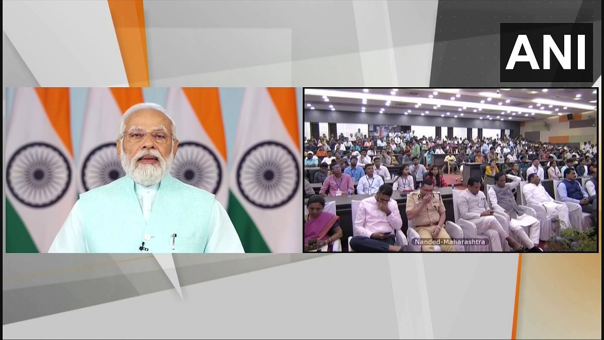 PM Modi distributes 71,000 appointment letters to government recruits during Rozgar Mela event - Vimarsana News