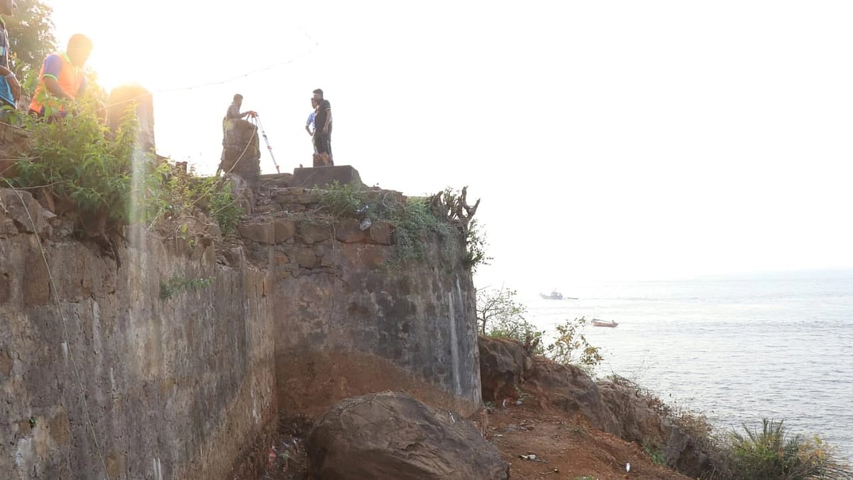 Bhayandar: ASI team visits Janjire Dharavi fort in Uttan for inspection amid complaints of misuse by anti-social elements - Vimarsana News