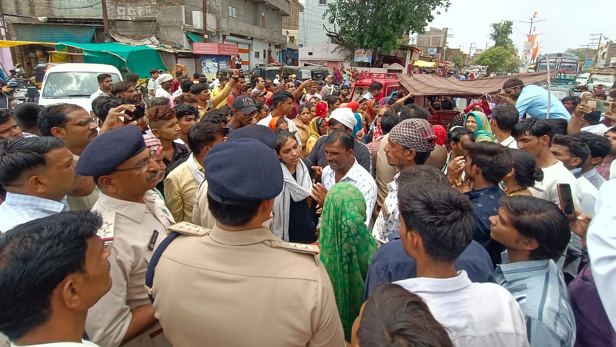 Madhya Pradesh: Harassed by in-laws, woman kills self in Sendhwa - Vimarsana News