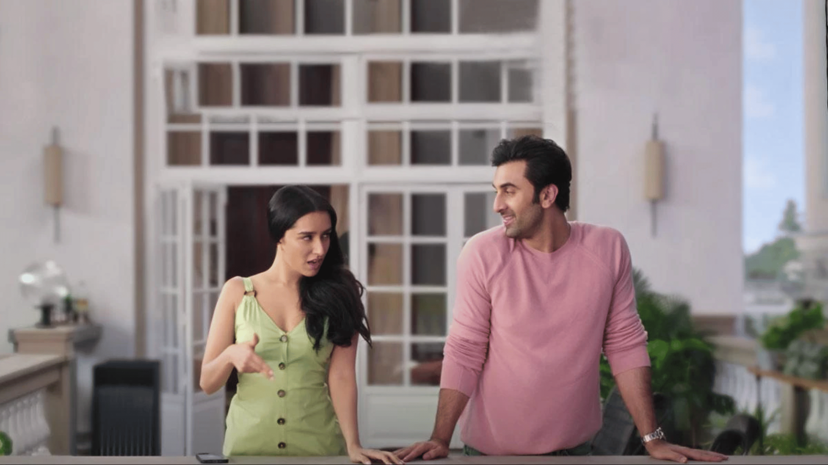 After 'Being zombied' dating trend, know about 'Delicate dumping', 'Workout  wooing' and other terms