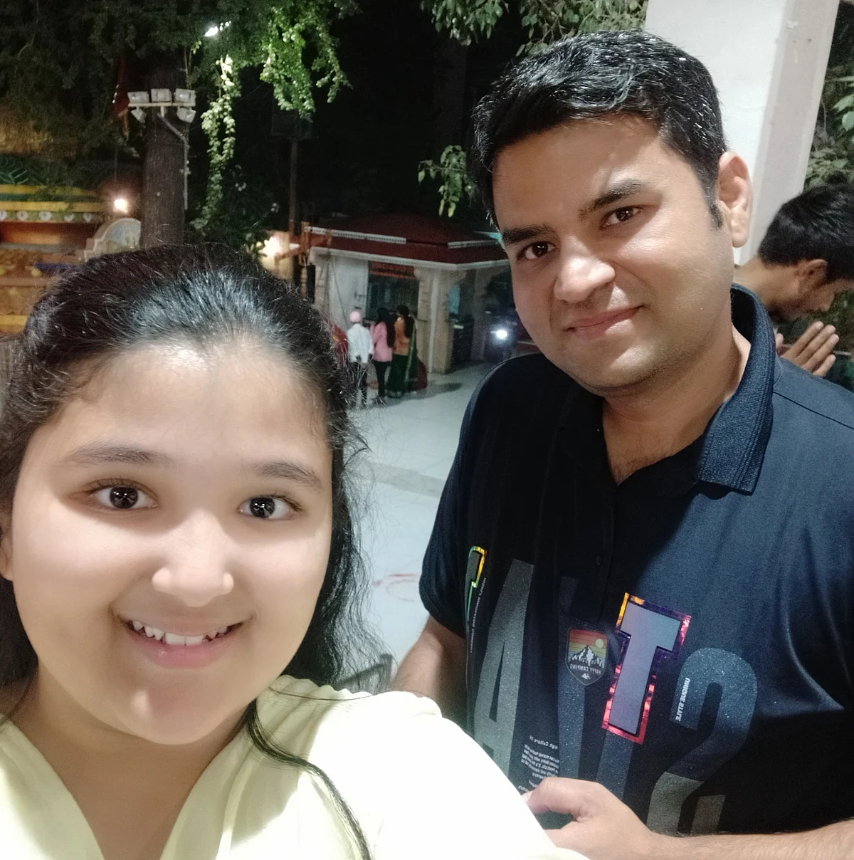 Saanvi Gandhi with her father