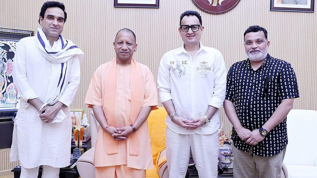 Pankaj Tripathi & Mai ATAL Hoon Team Meets UP CM Yogi Adityanath - Vimarsana News